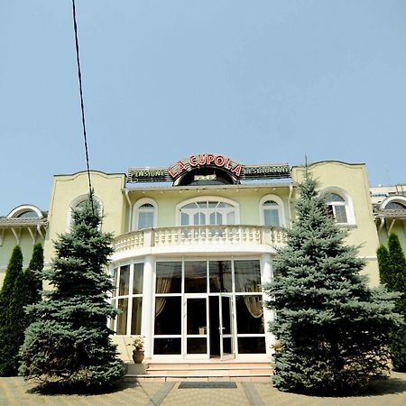 Târgu-Mureş Pension La Cupola מראה חיצוני תמונה