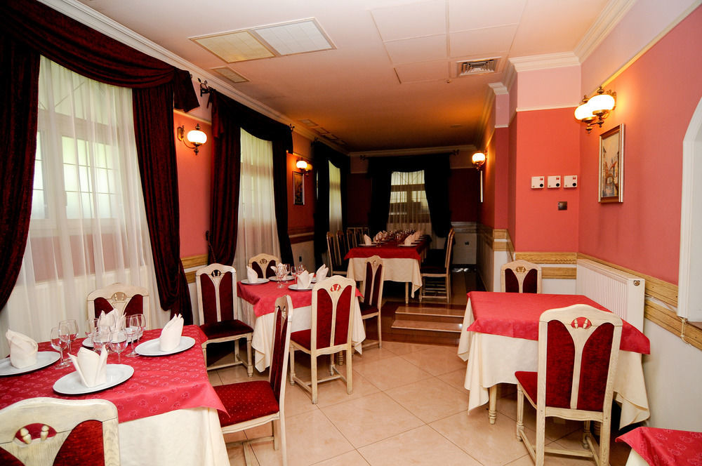 Târgu-Mureş Pension La Cupola מראה חיצוני תמונה