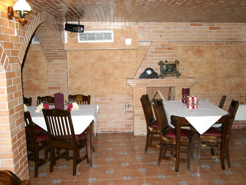 Târgu-Mureş Pension La Cupola מראה חיצוני תמונה